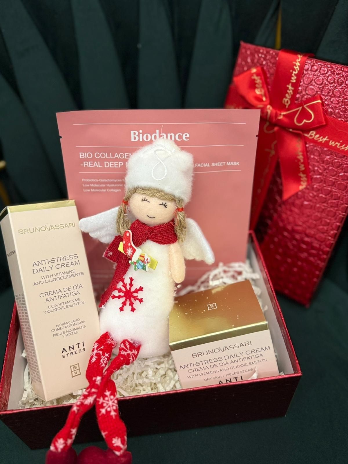 Christmas gift box _356 Lei